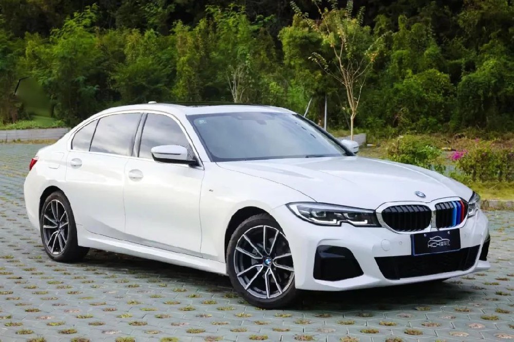 新款宝马320Li